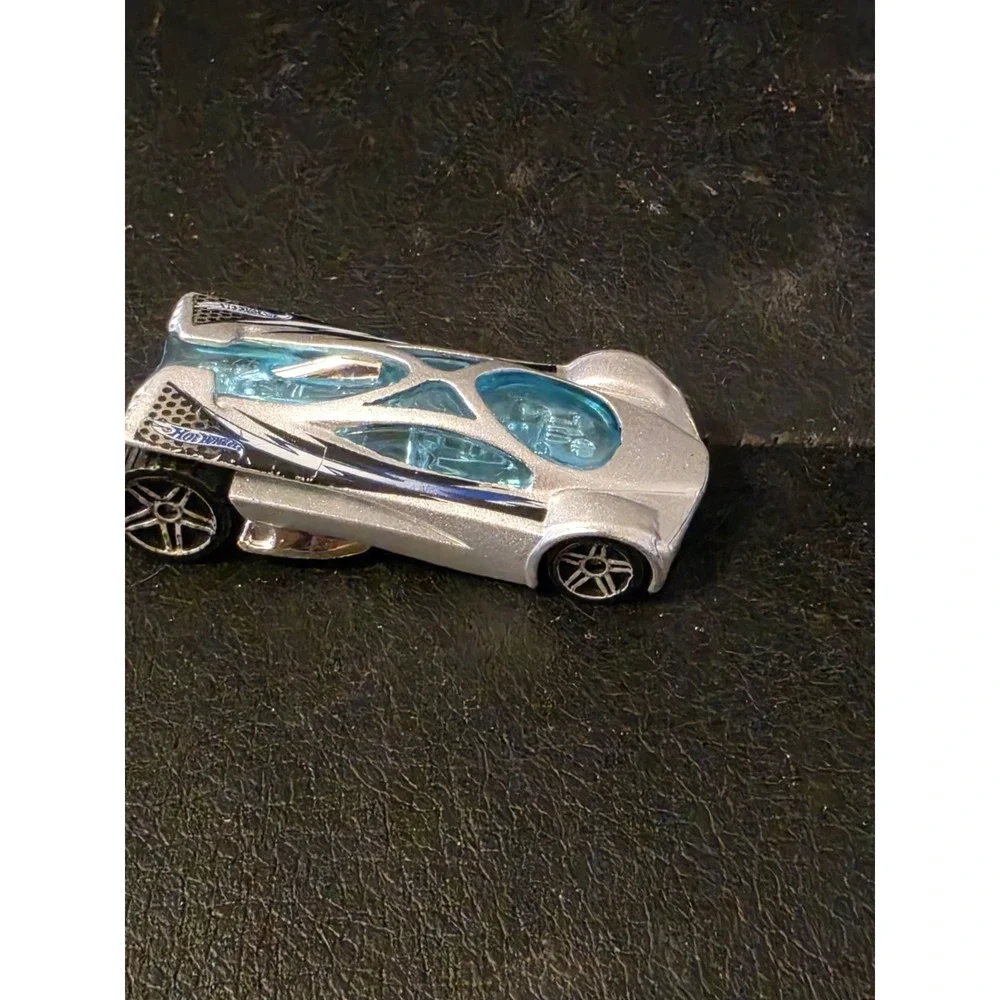 2001 Slint Shot Hotwheels Silver